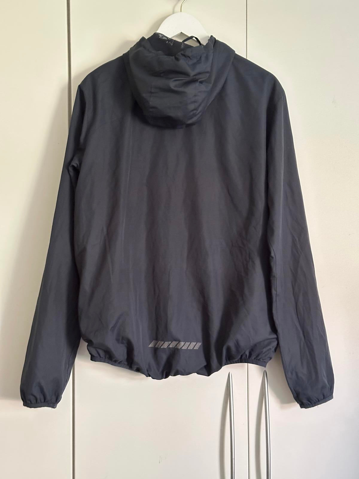 Cedar Wood State Ultra Lightweight Hooded Jacket – Black – Size M