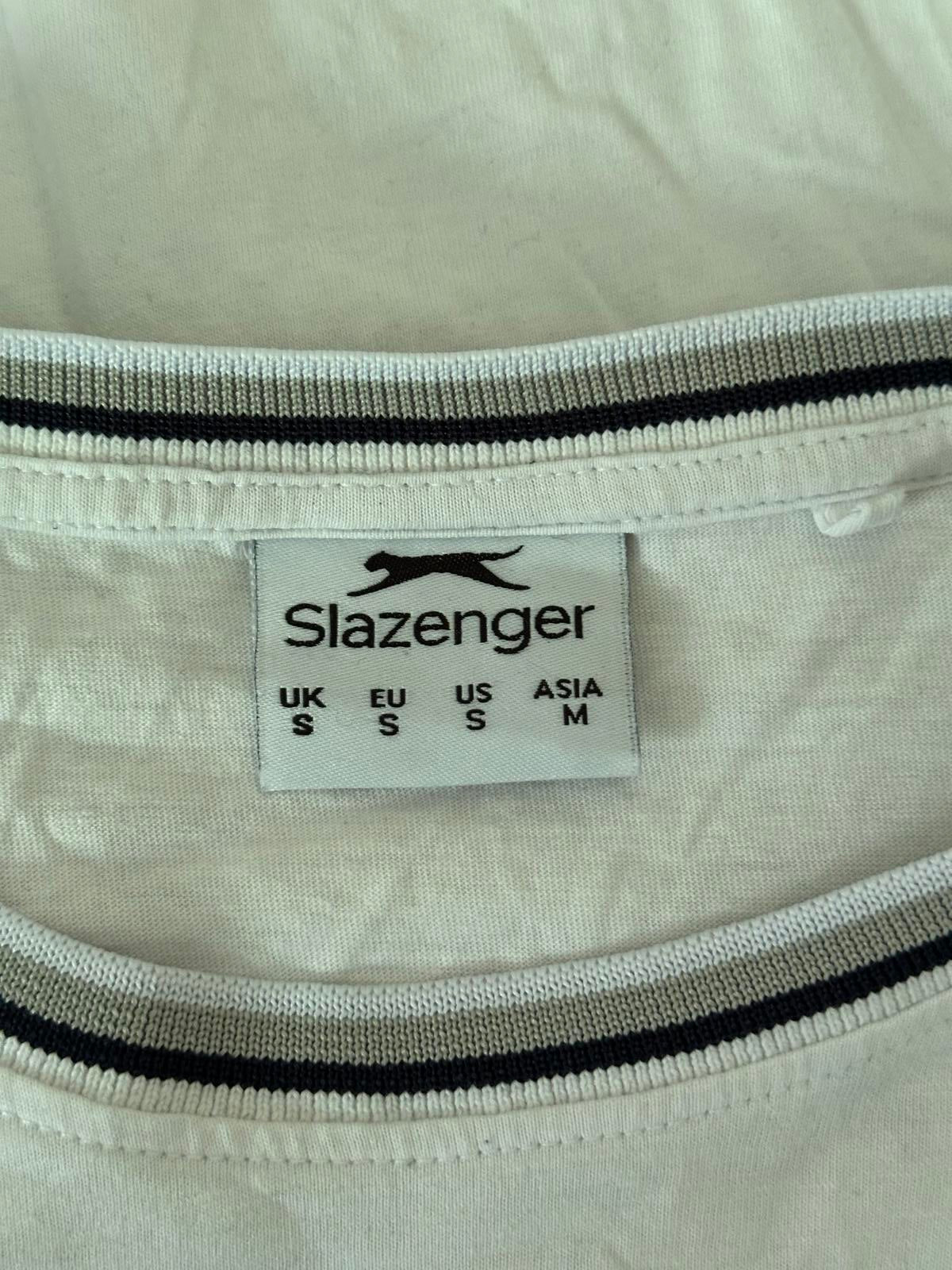 Slazenger White Crew Neck T-Shirt with Contrast Trim – Size S