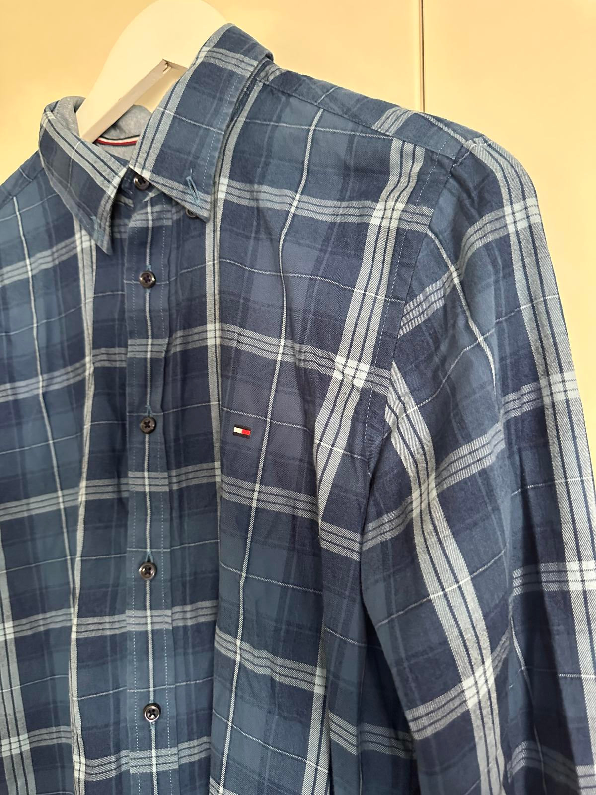 Tommy Hilfiger Real Indigo Check Shirt – Medium
