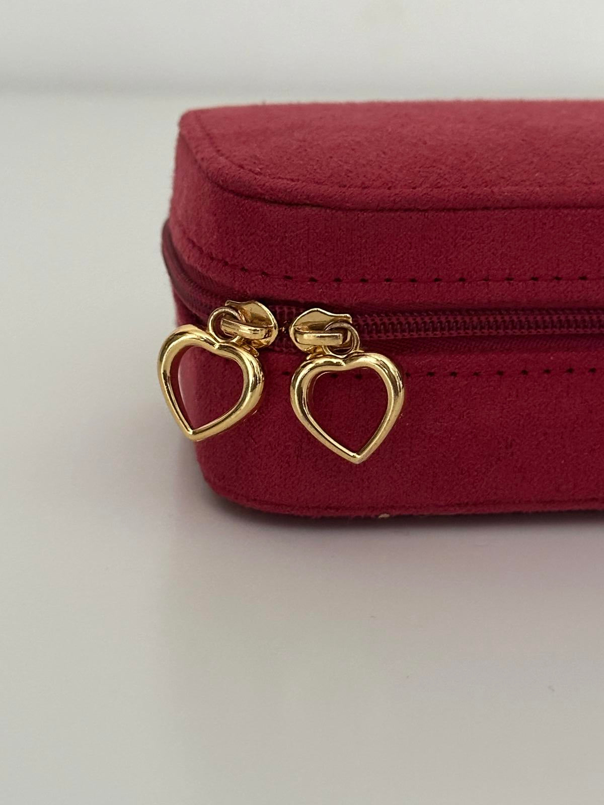 Elegant Red Velvet Travel Jewellery Box with Gold Heart Zip