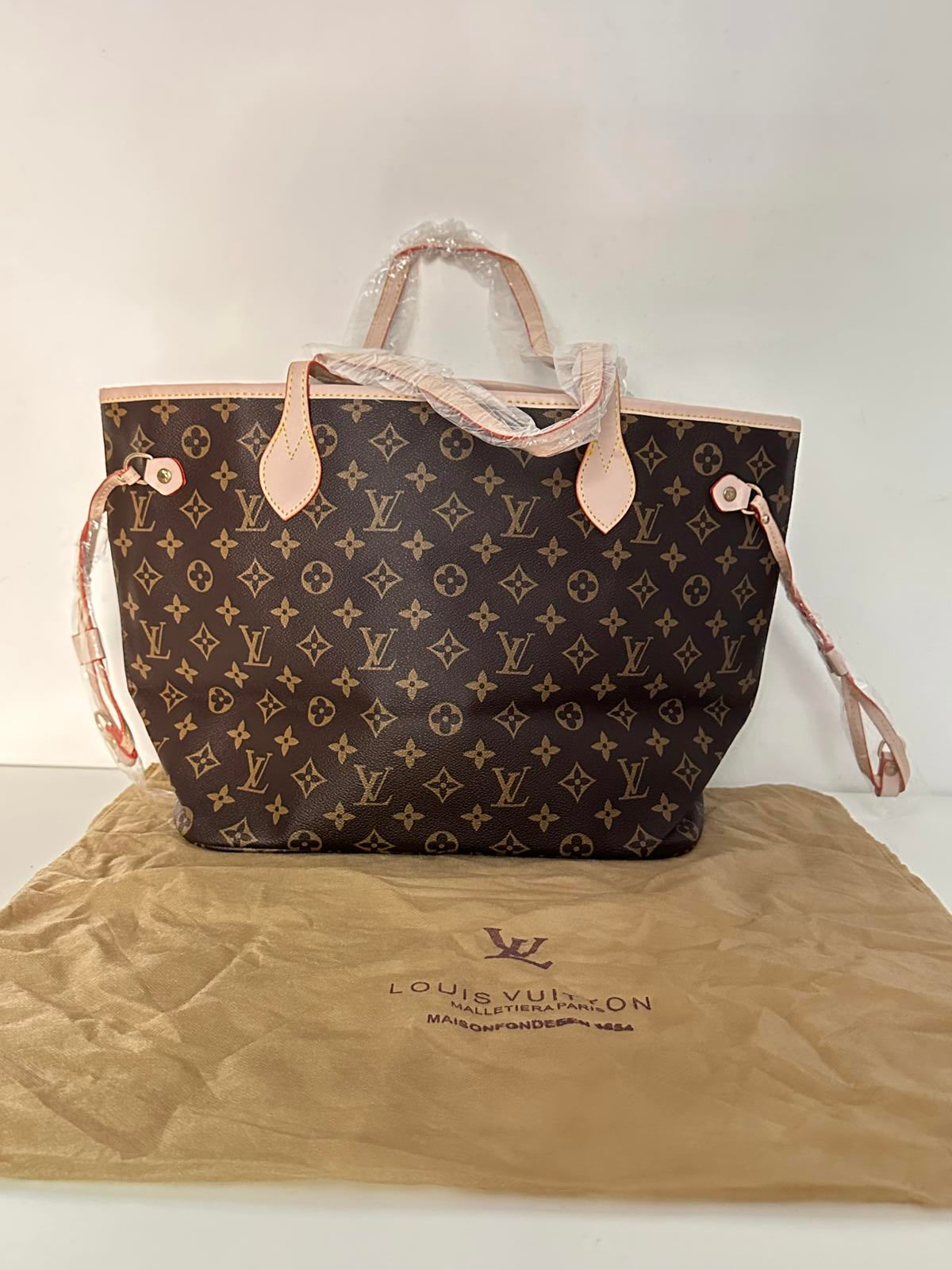 Louis Vuitton Neverfull Monogram Tote with Pouch