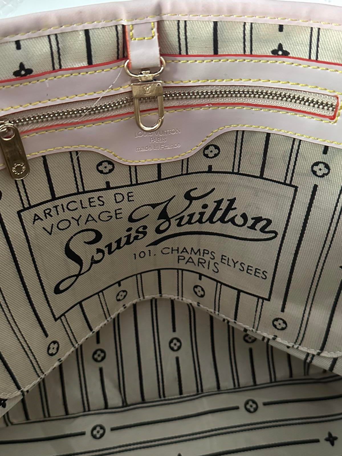 Louis Vuitton Neverfull Monogram Tote with Pouch