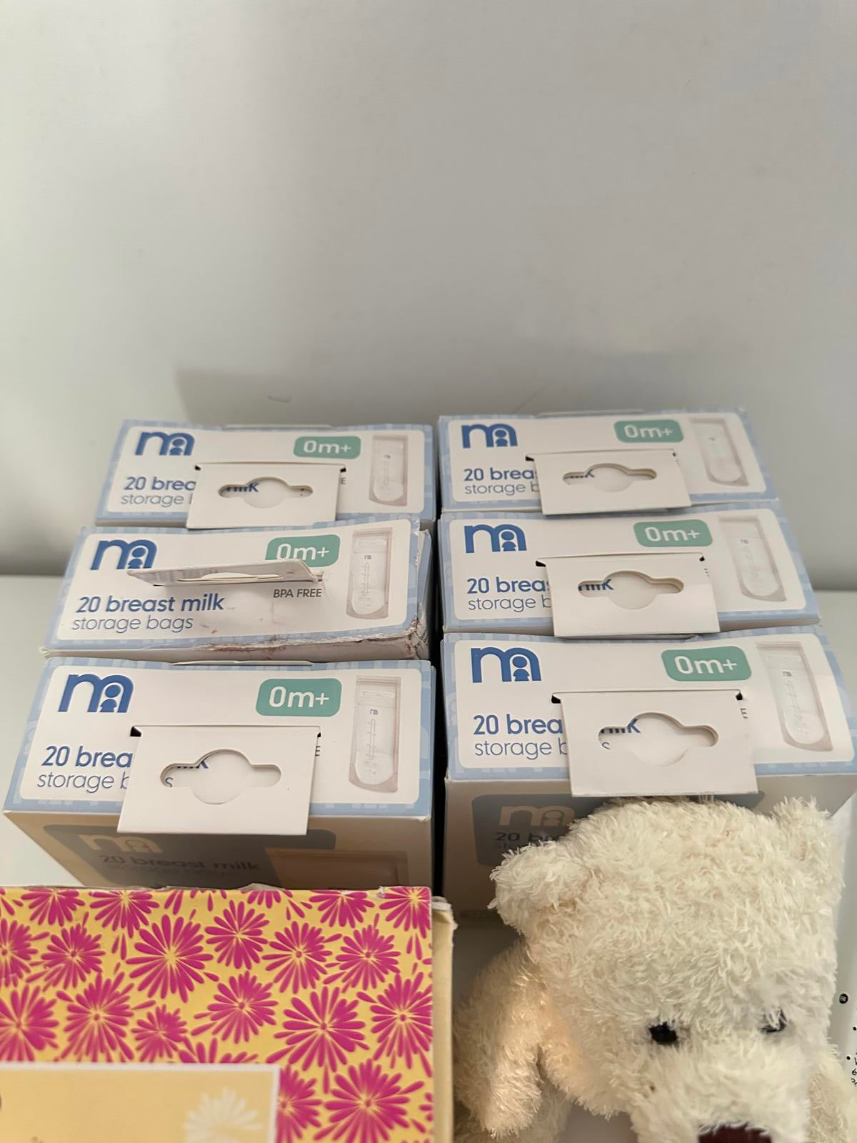 Breastfeeding Essentials Bundle – Storage Bags & Breast Pads
