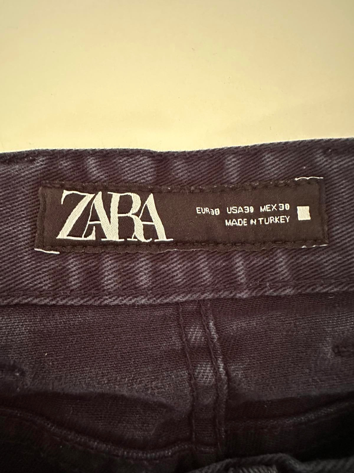 Zara Men's Premium Quality Five-Pocket Trousers – Black – Size 30