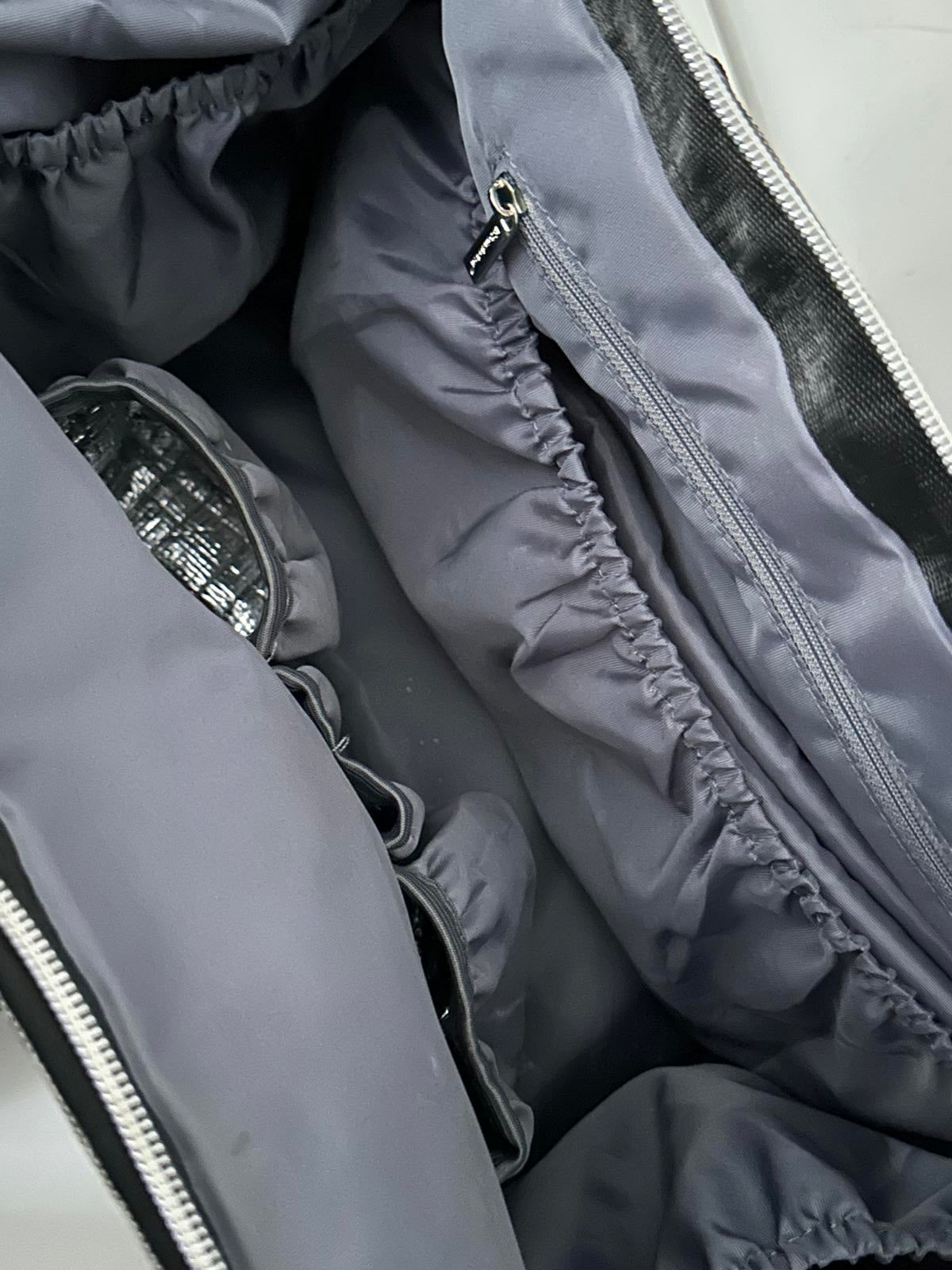 Pomelo Best Grey Multi-Pocket Travel Changing Bag – Spacious & Practical