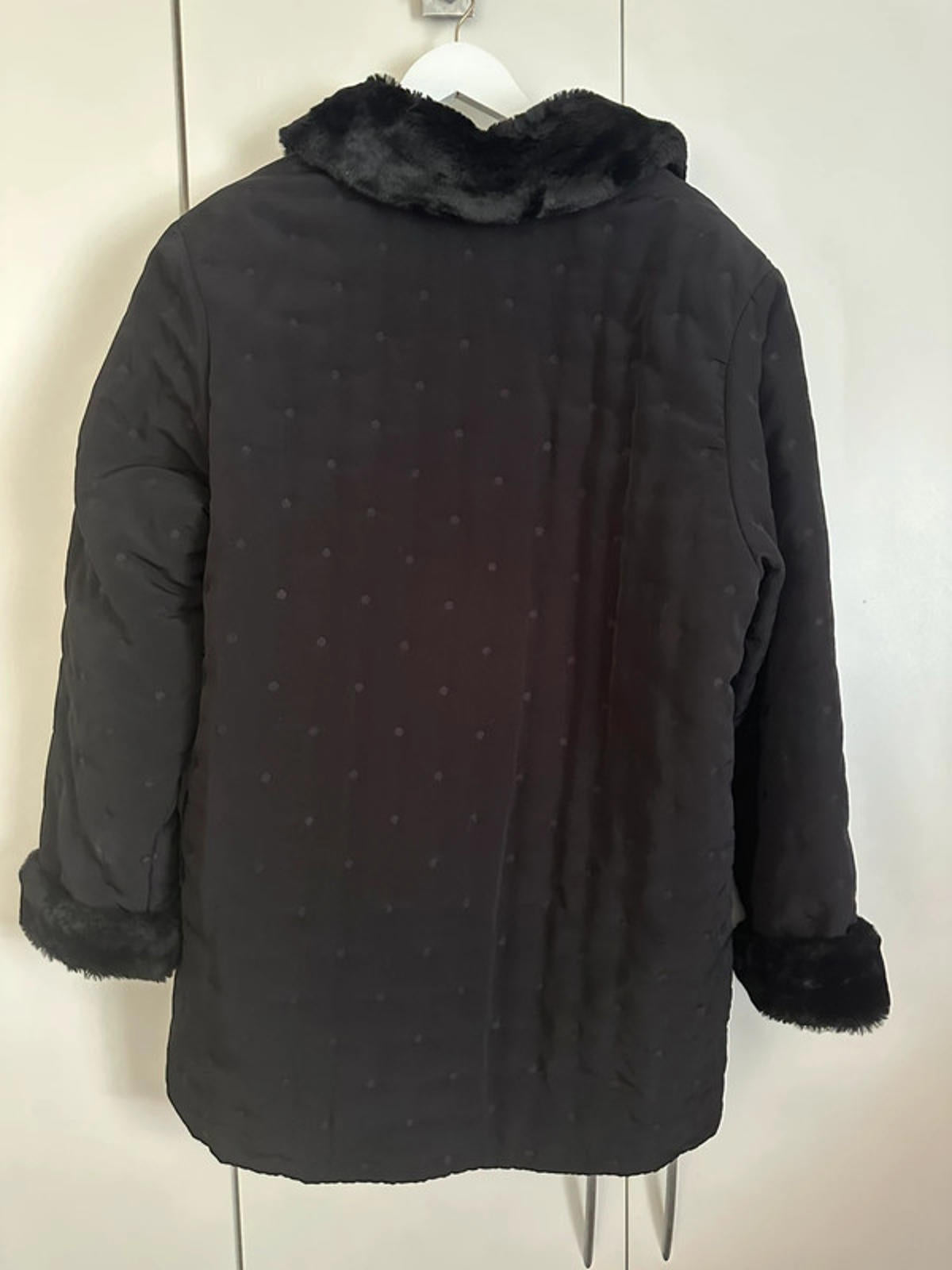 EWM Pure Classics Ladies Coat – Size 16 – Fur Trim & Leopard Print Lining