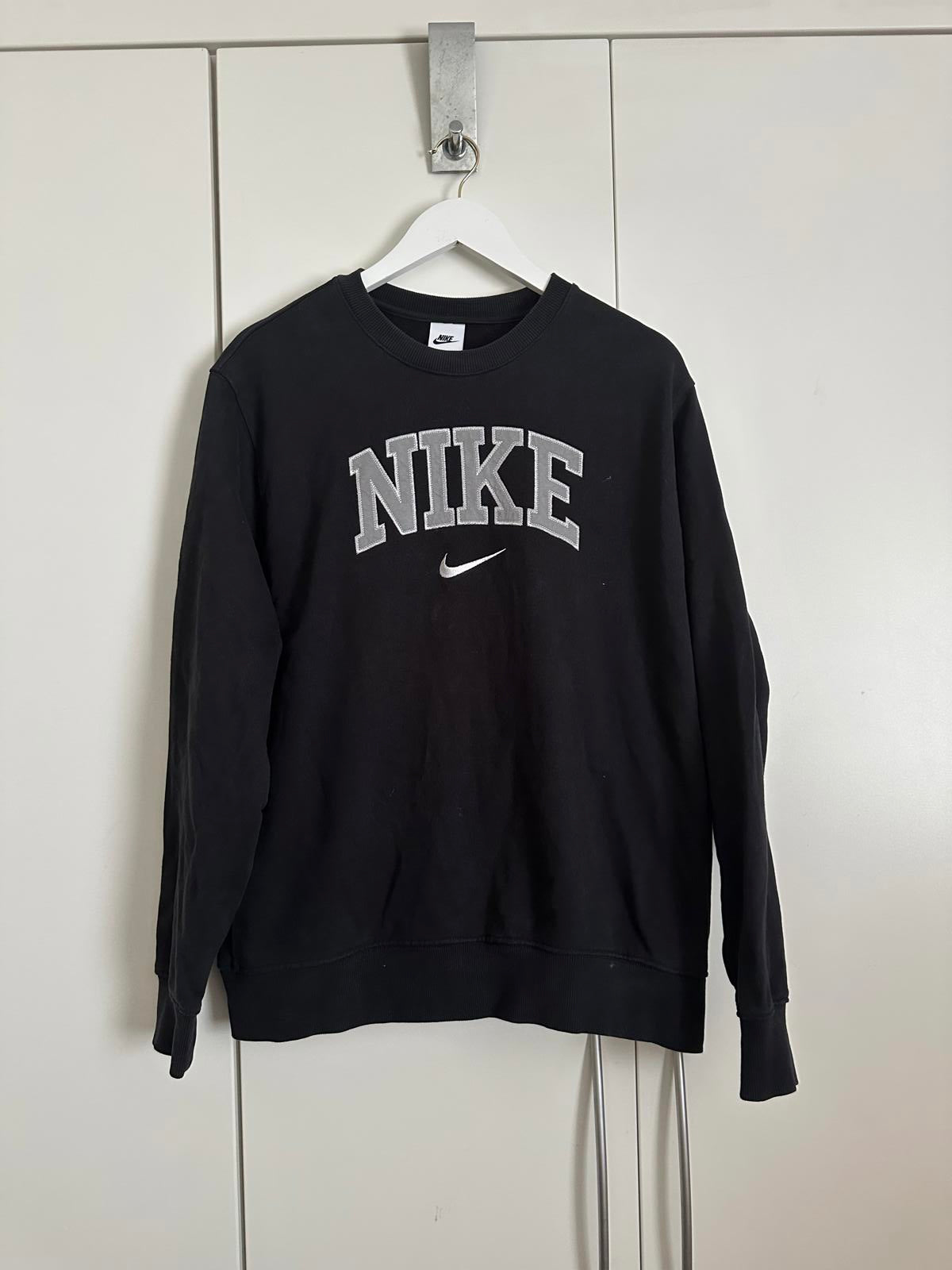 Nike Black Crew Neck Sweatshirt