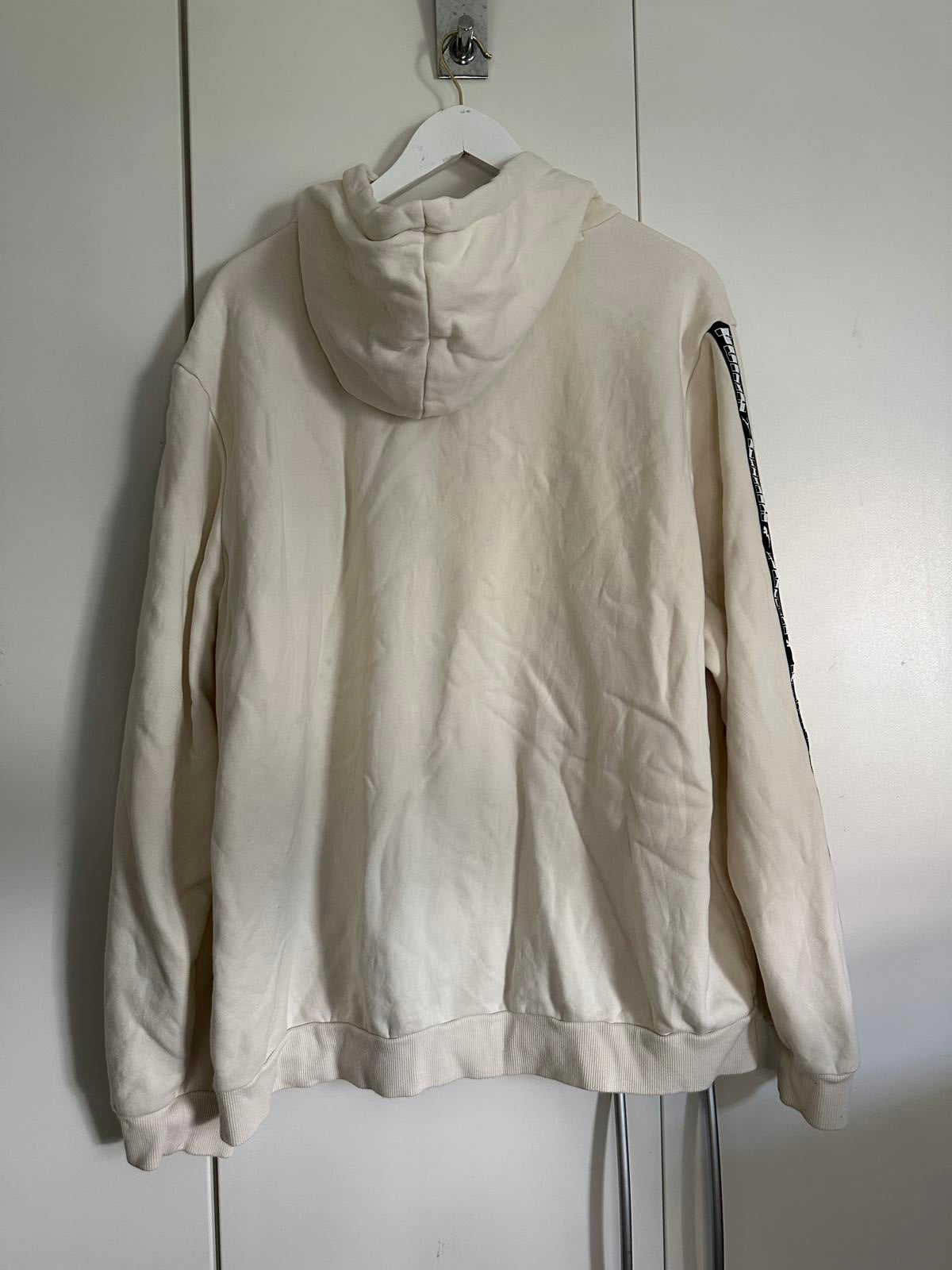 Puma Cream Hoodie with Logo Sleeve Detail โ XXL