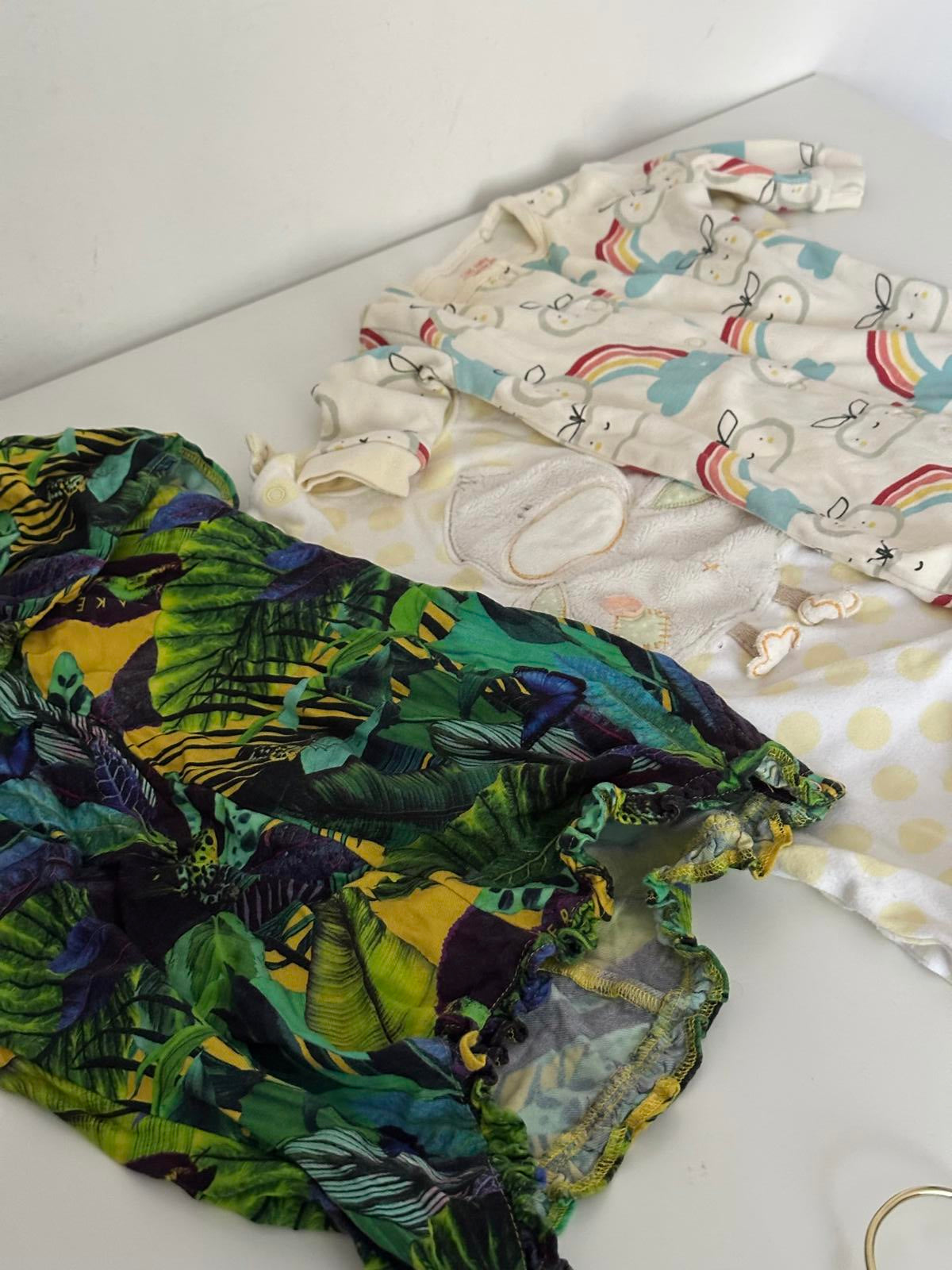 Baby Bundle – Cot Quilt, Sleepsuits, Rompers & Baby Vitamin D Drops