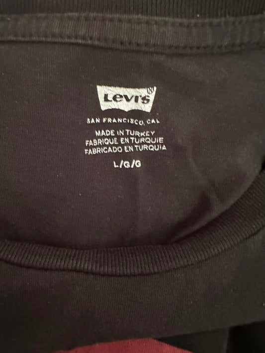 Levi's Black Graphic T-Shirt