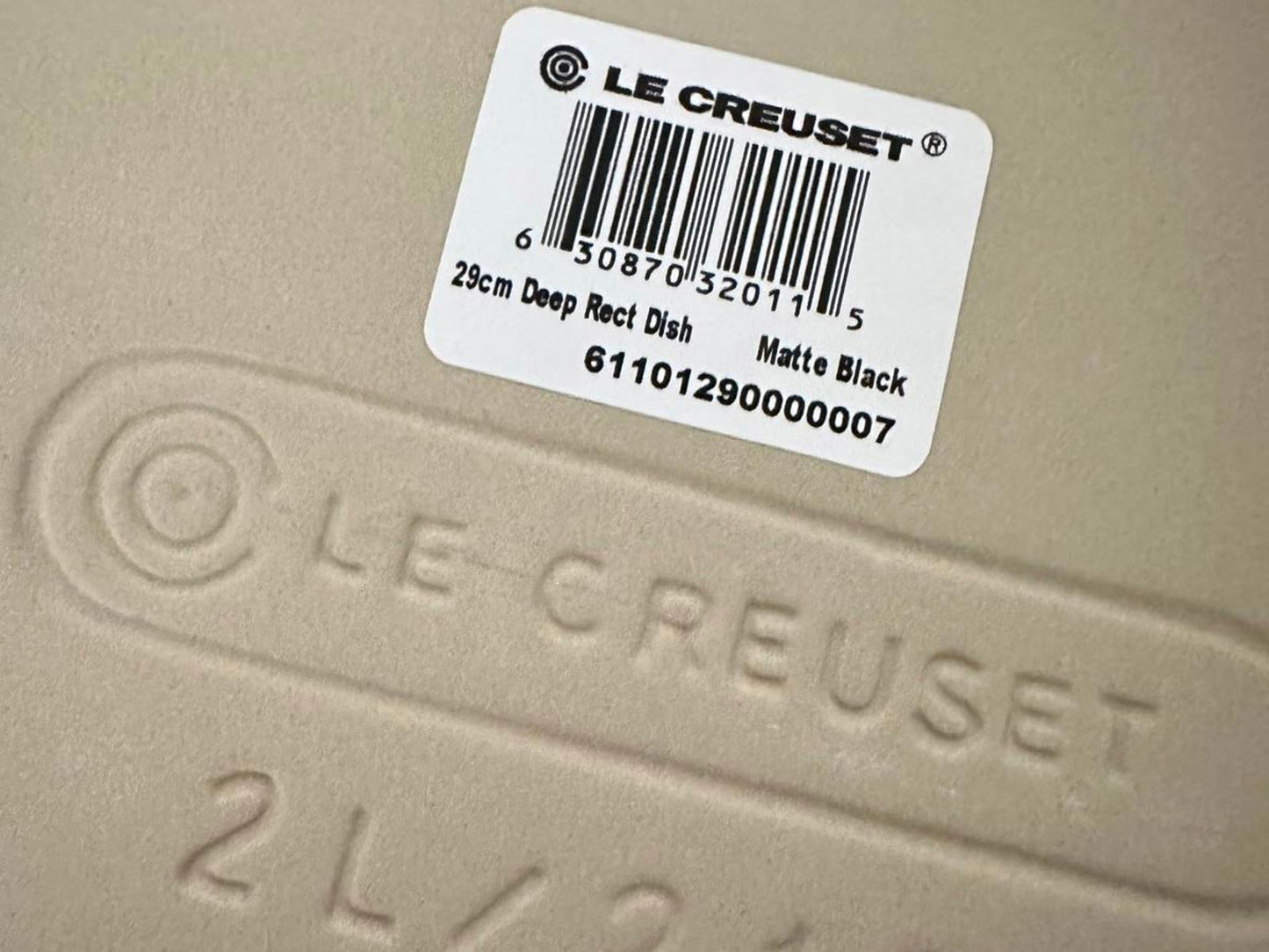 Le Creuset Stoneware Deep Rectangular Dish 29cm / 2L – Matte Black