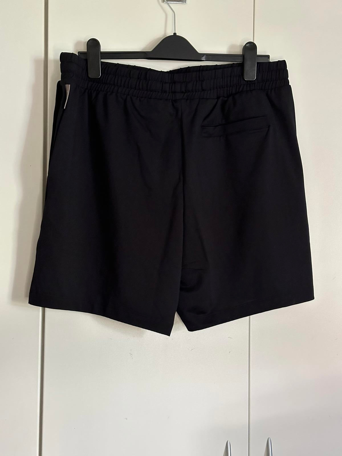 Ted Baker Men’s Black Active Set – T-Shirt & Shorts