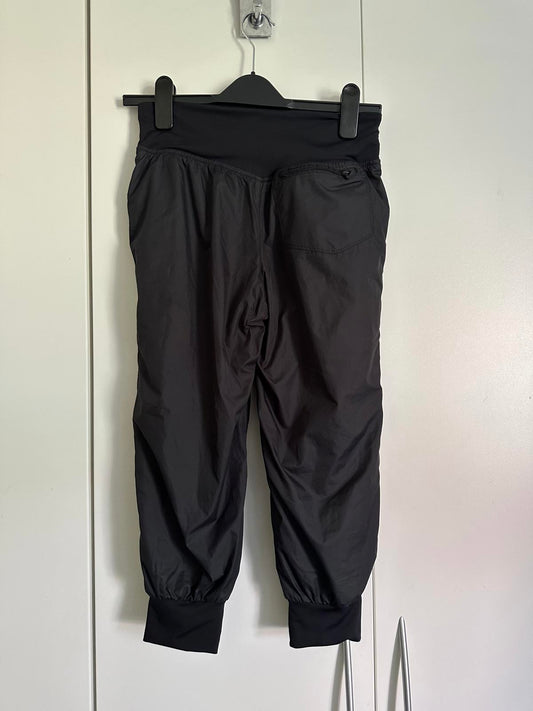 Nike Dri-FIT Women’s Black 3/4 Training Pants – XS