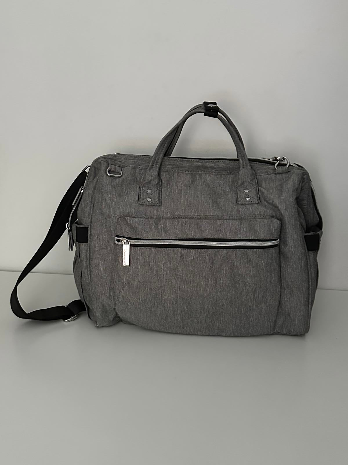 Pomelo Best Grey Multi-Pocket Travel Changing Bag – Spacious & Practical