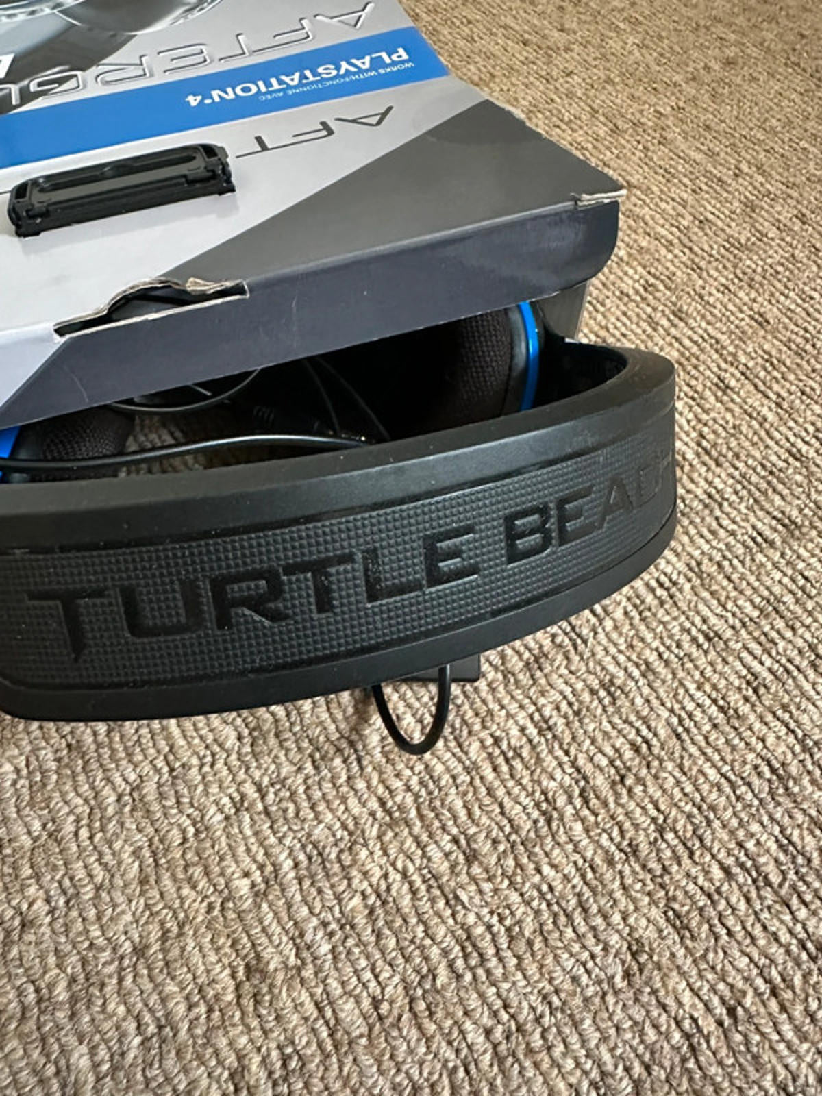 Turtle Beach Afterglow LVL 3 Wired Stereo Headset for PS4