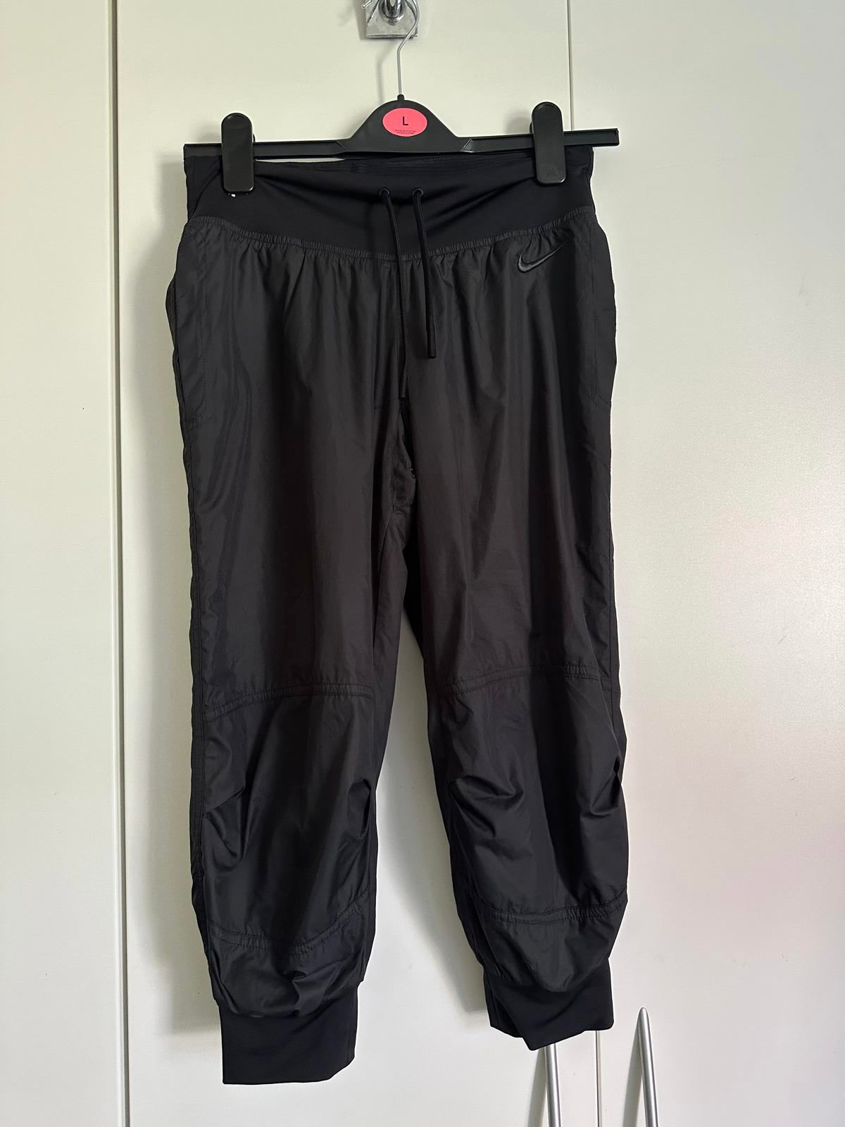 Nike Dri-FIT Women’s Black 3/4 Training Pants – XS