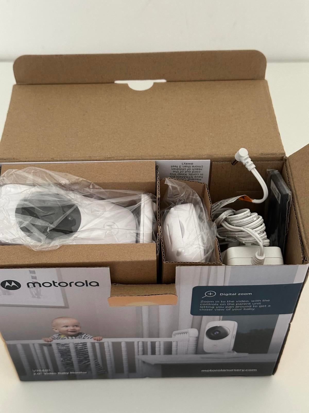 Motorola VM481 2.0” Video Baby Monitor with Digital Zoom & Infrared Night Vision