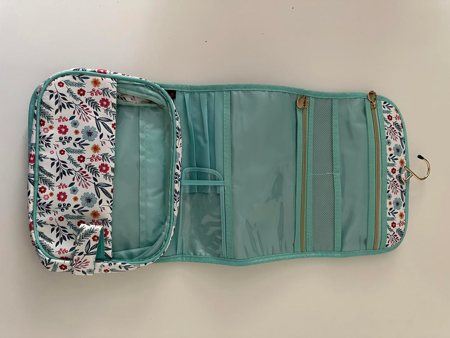 Finpac Floral Hanging Toiletry Travel Bag