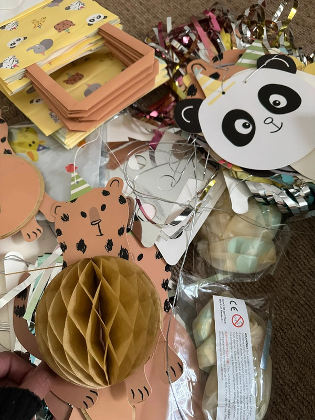 Jolie Kids Party Pack - 21 Piece Set