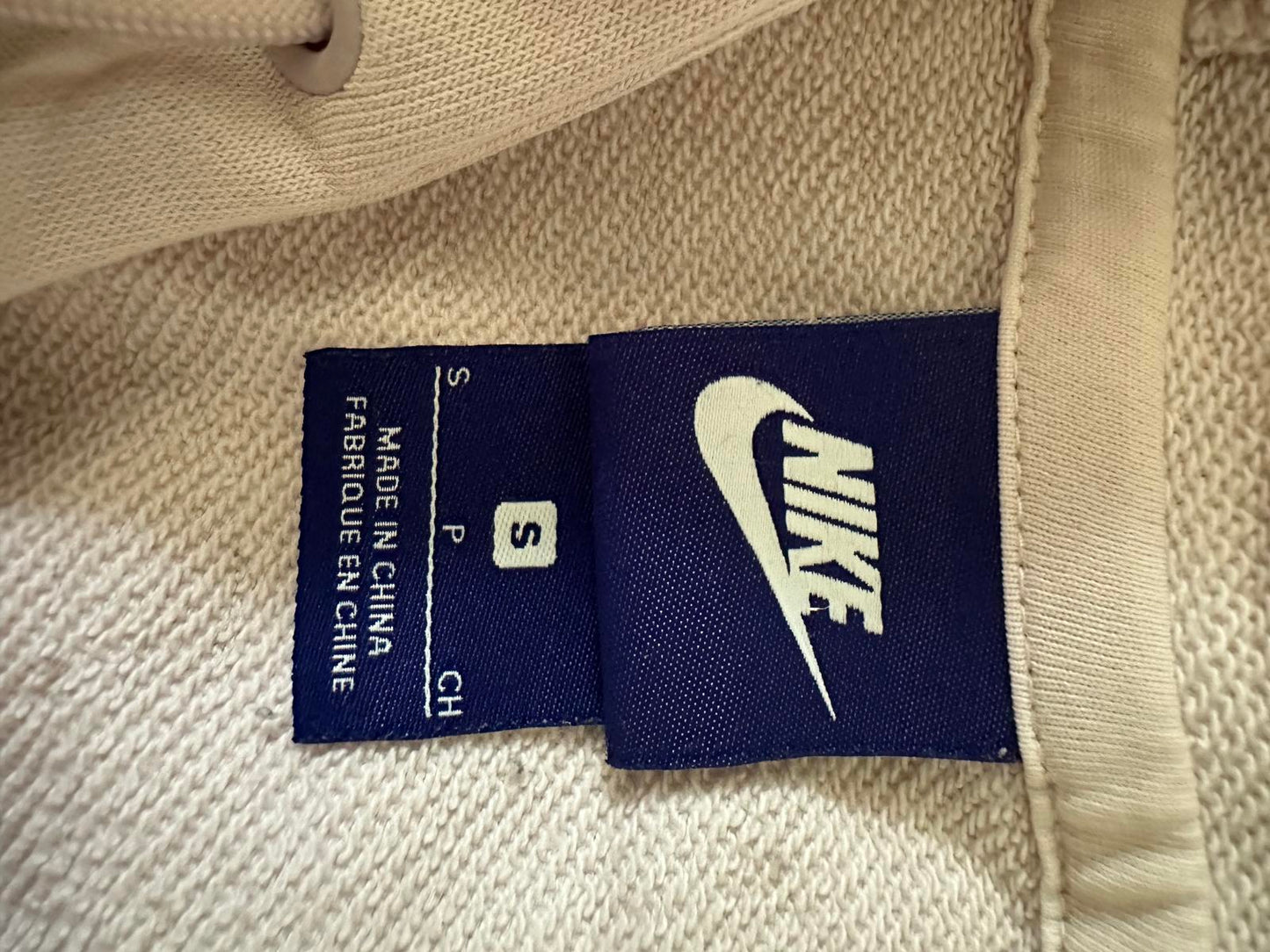 Nike Pink Hoodie Sweatshirt – Small Logo Pullover
