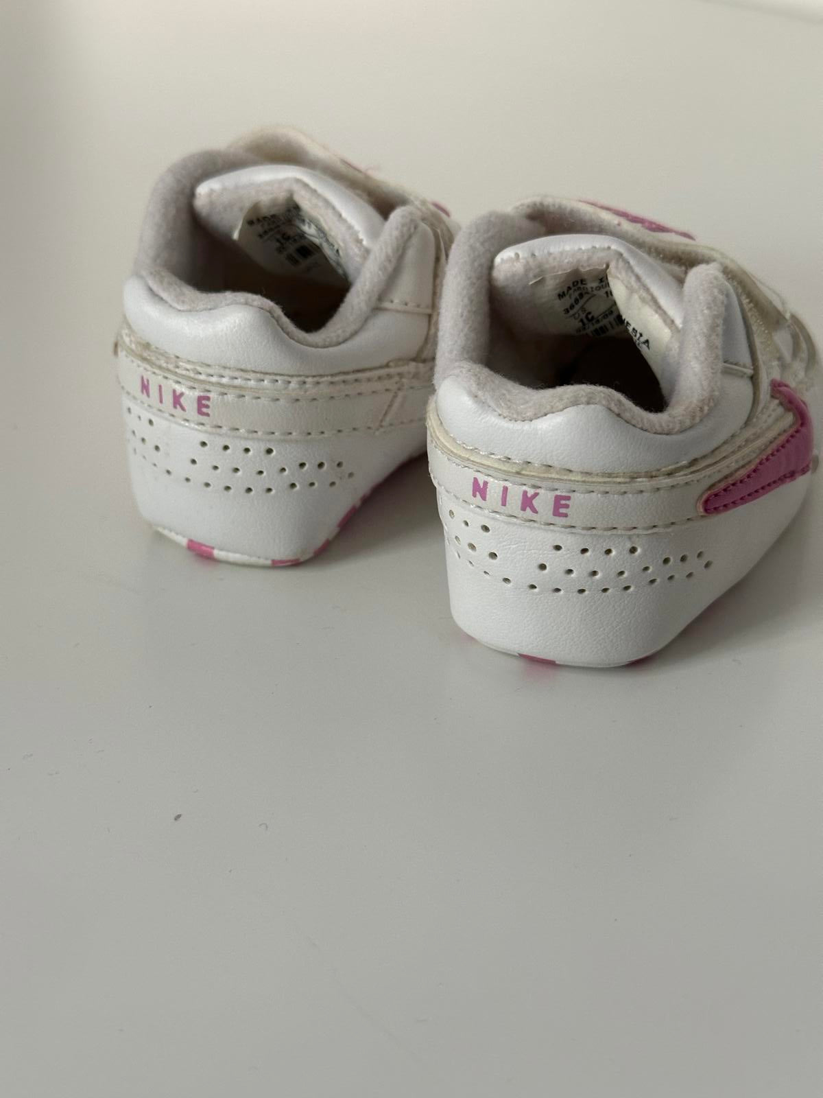 Nike Baby Trainers | White & Pink Infant Sneakers Size 1C