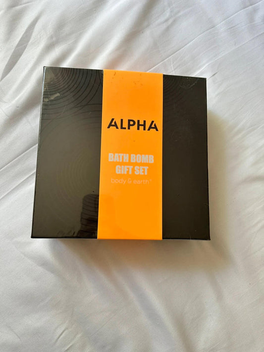 Alpha Bath Bomb Gift Set