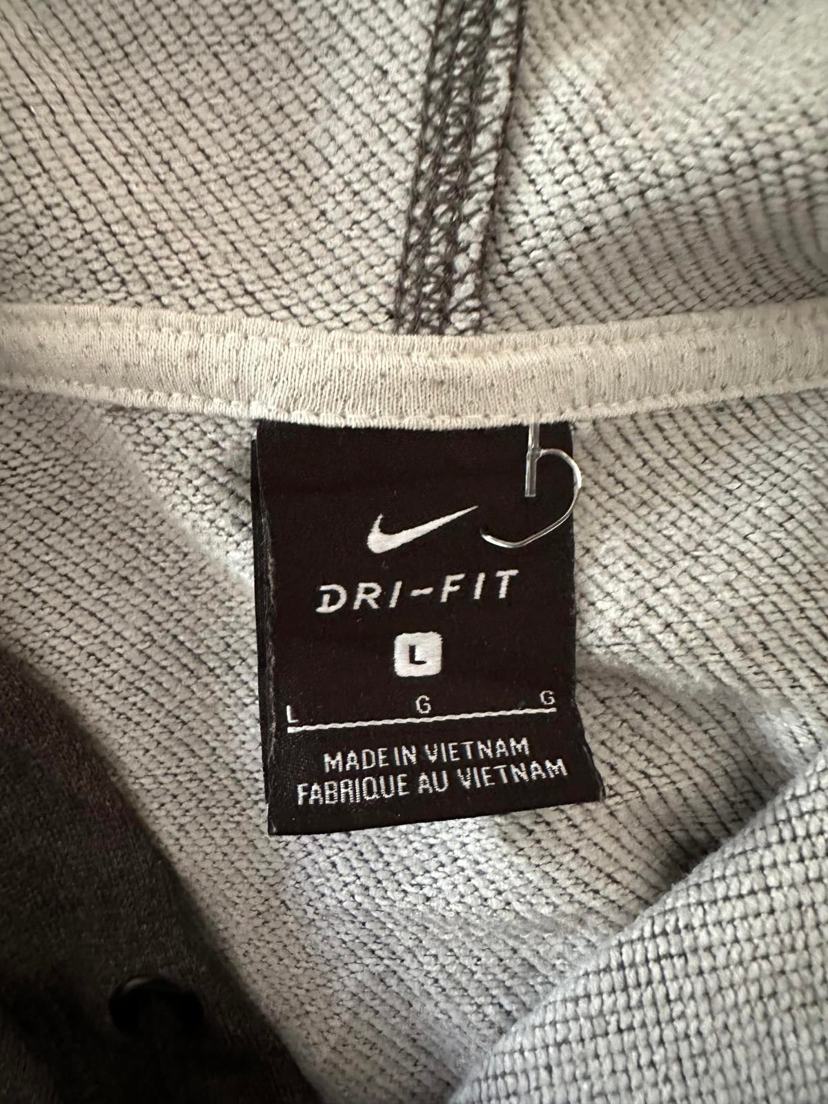 Nike Dri-Fit Grey Hoodie – Lightweight Training Sweatshirt