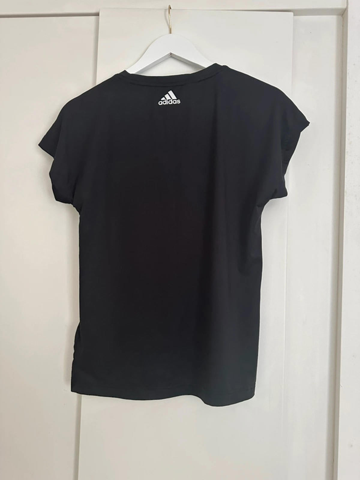 Adidas Aerolady Black T-Shirt with Zebra Print