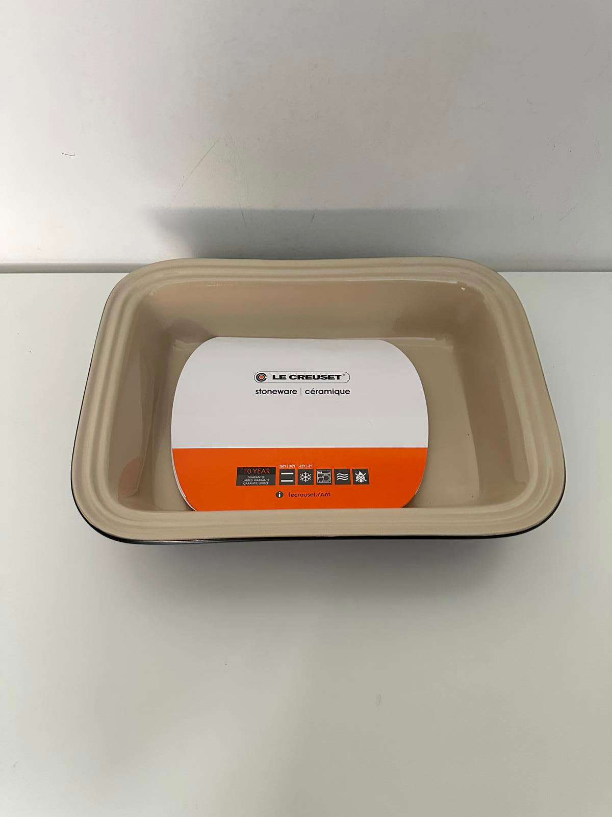 Le Creuset Stoneware Deep Rectangular Dish 29cm / 2L – Matte Black