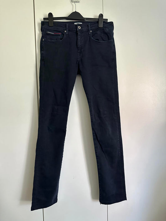 Tommy Hilfiger Denim Classic Straight Sutton Jeans – Black – W32 L34