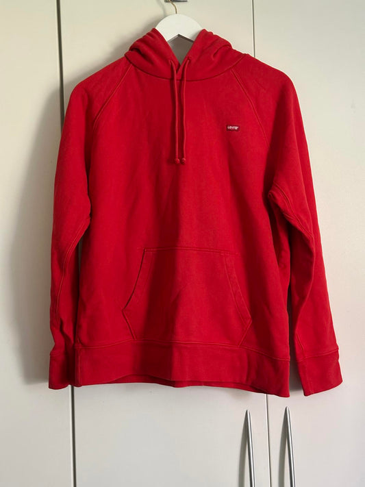 Levi’s Classic Red Hoodie – Timeless Comfort & Style