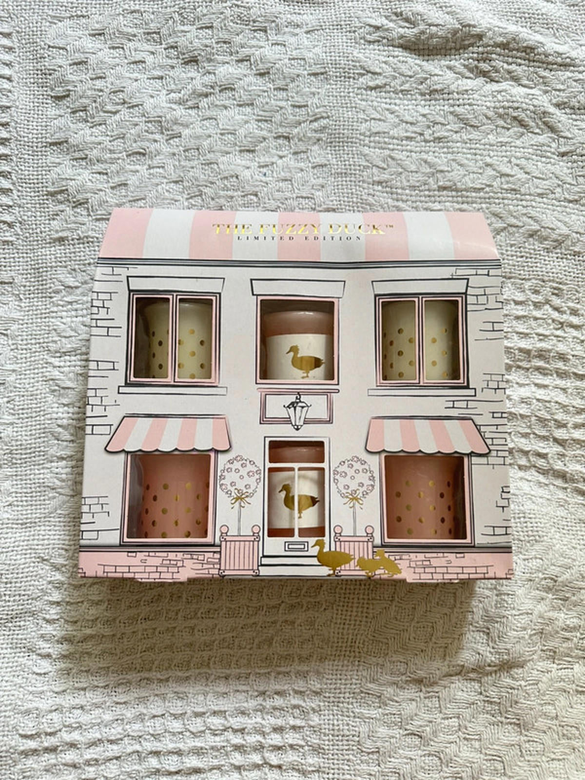 Baylis & Harding x The Fuzzy Duck Candle Gift Set
