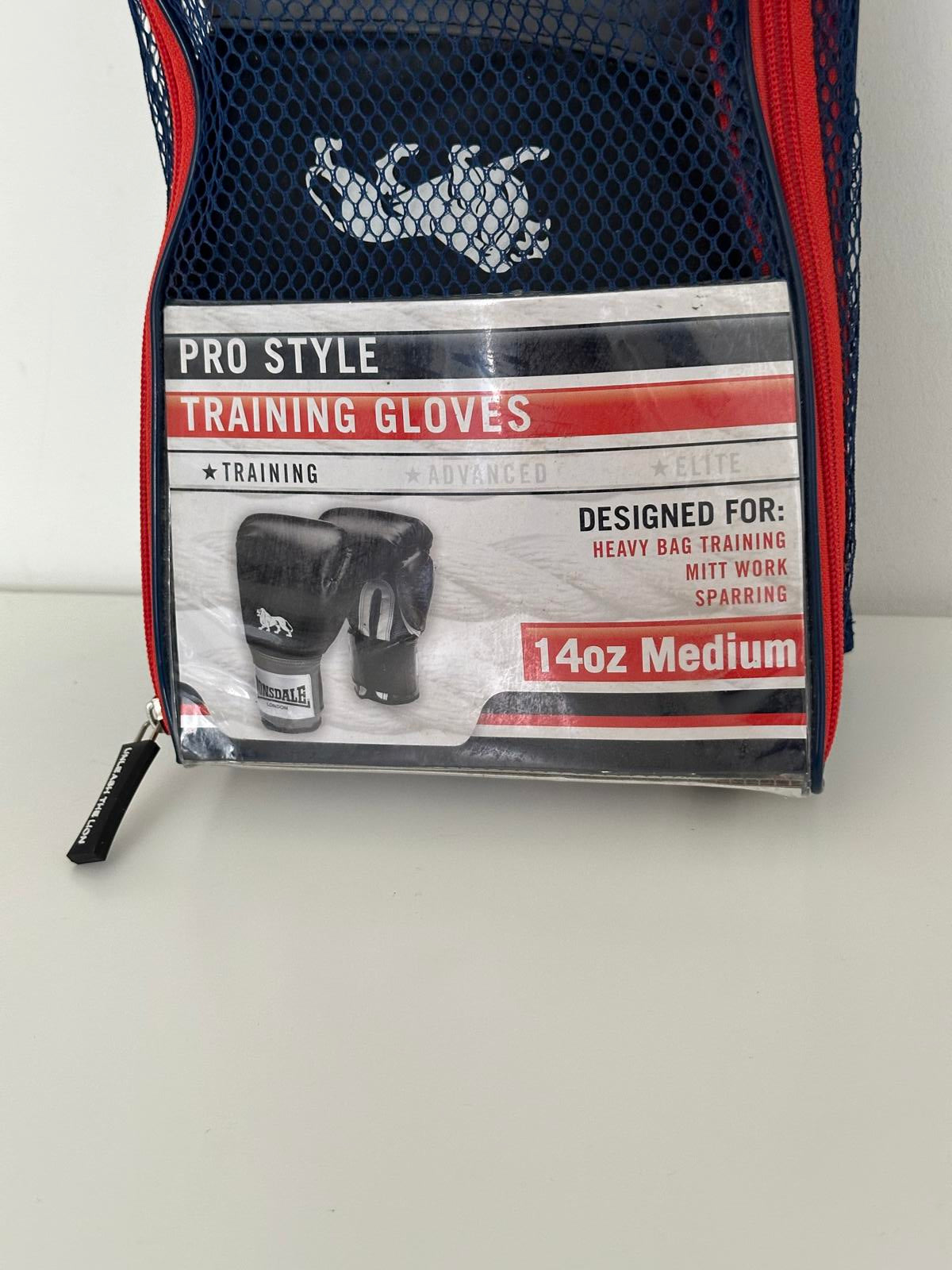 Lonsdale Pro Style 14oz Medium Training Gloves – Advanced Cushioning
