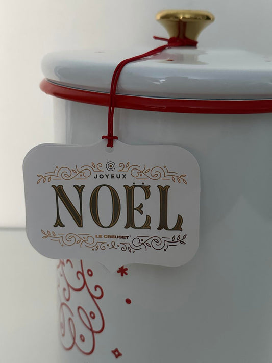 Le Creuset Noël “Santa’s Cookie Jar” 4.0L White/Red with Gold Knob